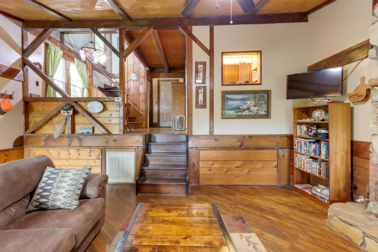 Mountaintop Ellijay Cabin With Private Hot Tub Экстерьер фото